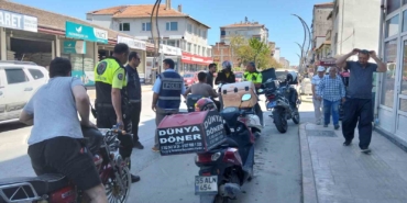 bafrada-motosiklet-denetimi-kasksiz-ve-ehliyetsiz-suruculere-ceza-VjGwt37L.jpg