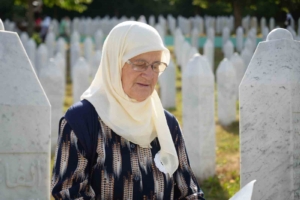 dinmeyen-gozyasi-srebrenitsada-30-yil-TxkEYI2r.jpg