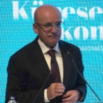 bakan-simsek-2026-yilinda-dezenflasyonu-guclu-bir-sekilde-devam-ettirecegiz-hHBWjyFh.jpg