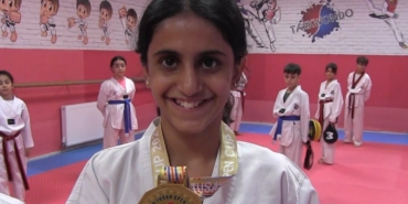 boyu-uzasin-diye-taekwandoya-giden-siirtli-elif-moldovada-aldin-madalya-kazandi-FlU1XySt.jpg