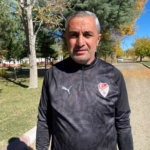 elazigspor-teknik-direktoru-sarigul-kucuk-dikkatsizliklerle-alakali-calisacagiz-vHtXeUYr.jpg