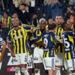fenerbahce-fatih-karagumruku-konuk-edecek-gP877gA8.jpg