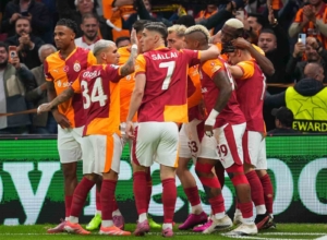galatasaray-ile-goztepe-63-randevuda-PQ8zadT2.jpg