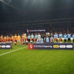 galatasaray-ile-trabzonspor-141-randevuda-xdEHZVrv.jpg