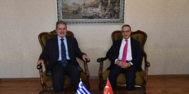 turk-ve-yunan-heyetleri-guven-artirici-onlemler-toplantisi-kapsaminda-bir-araya-geldi-myQxrEf4.jpg