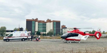 ambulans-helikopter-kalp-pili-ihtiyaci-olan-hastaya-umut-oldu-Dxsfd14A.jpg
