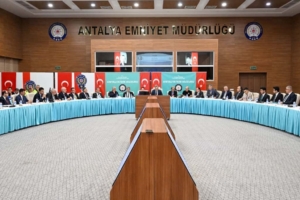 antalyada-kamu-kurumlarina-kis-uyarisi-4AU1jLsi.jpg