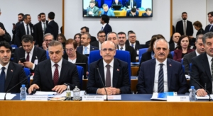 bakan-simsek-vergisini-zamaninda-odemeyeni-odullendirecek-bir-duzenlemeyi-biz-dogru-bulmuyoruz-B2i7SHH5.jpg