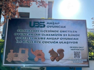 ilcede-cocuklara-ucretsiz-qr-kodla-oyuncak-surprizi-sBmXBn2w.jpg