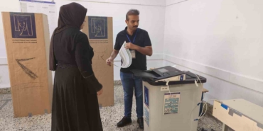 irak-halki-parlamento-secimi-icin-sandik-basinda-MyDg3lH2.jpg