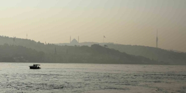 istanbulda-sis-bogaz-cevresinde-etkili-oluyor-xws64uRx.jpg