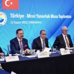 misir-disisleri-bakani-abdulati-turkiye-misir-arasindaki-ticaret-ve-yatirimlari-artirmak-istiyoruz-M6WnWgE6.jpg