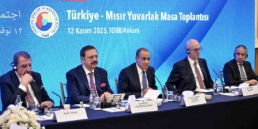 misir-disisleri-bakani-abdulati-turkiye-misir-arasindaki-ticaret-ve-yatirimlari-artirmak-istiyoruz-M6WnWgE6.jpg