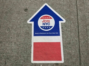 new-york-yeni-belediye-baskanini-secmek-icin-sandik-basinda-O2Xj3JUK.jpg