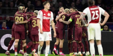 uefa-sampiyonlar-lig-ajax-0-galatasaray-3-mac-sonucu-VOP3KapP.jpg